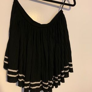 Juicy Couture Black Pleated Skirt